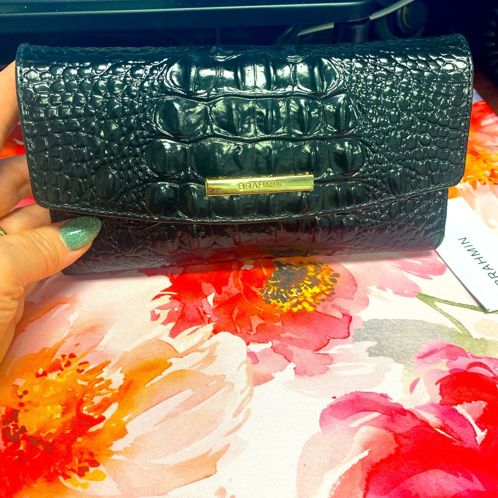 New Brahmin checkbook wallet